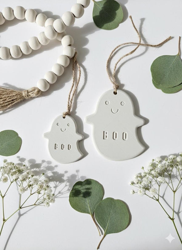 Personalised Ghost Keychain or Bag Tag: Spooky Halloween Charm